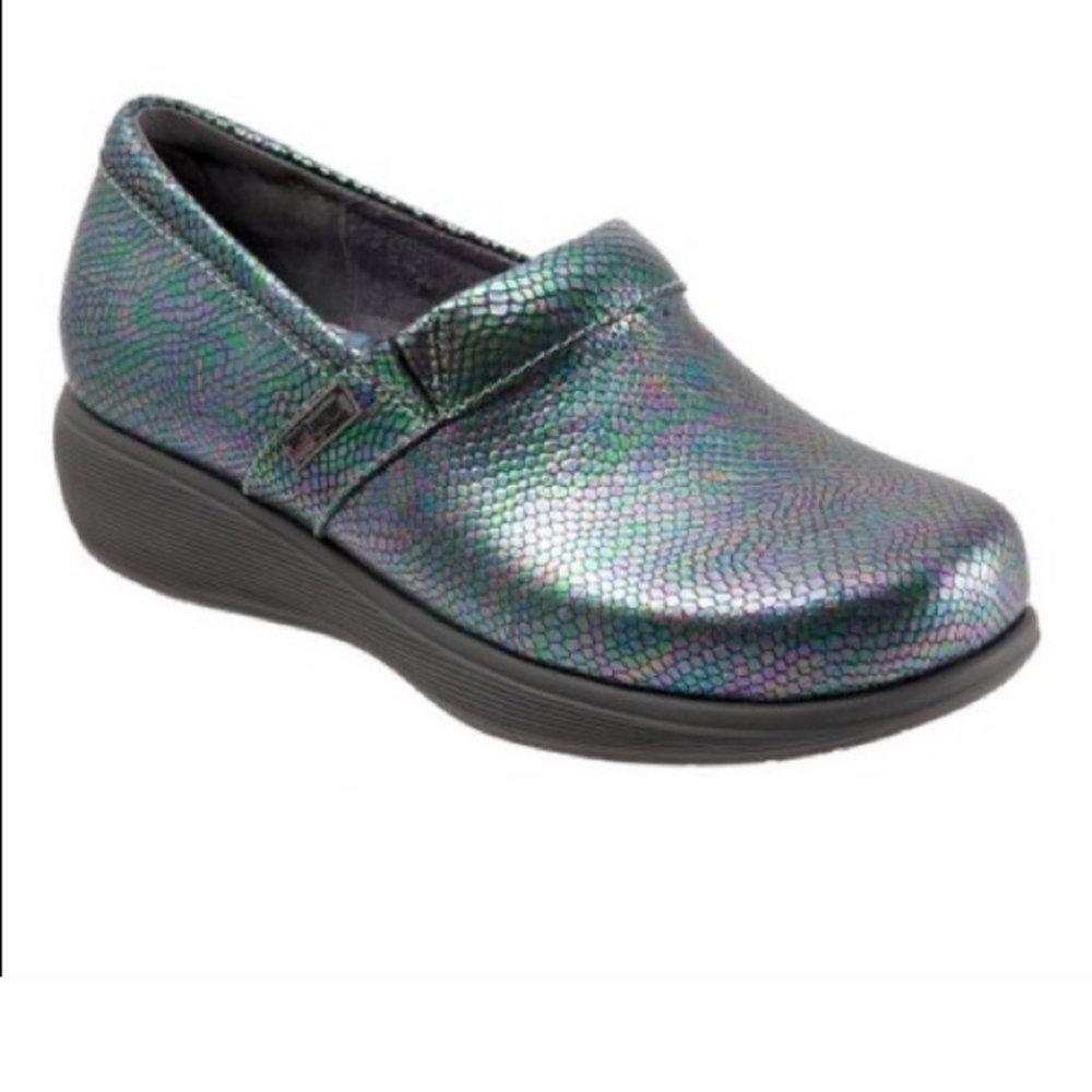 Grey's Anatomy Softwalk shoes, EUC